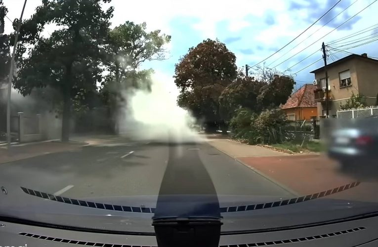 Megzavarta az autósokat a Csömöri úti rejtélyes fehér füst (VIDEÓ)