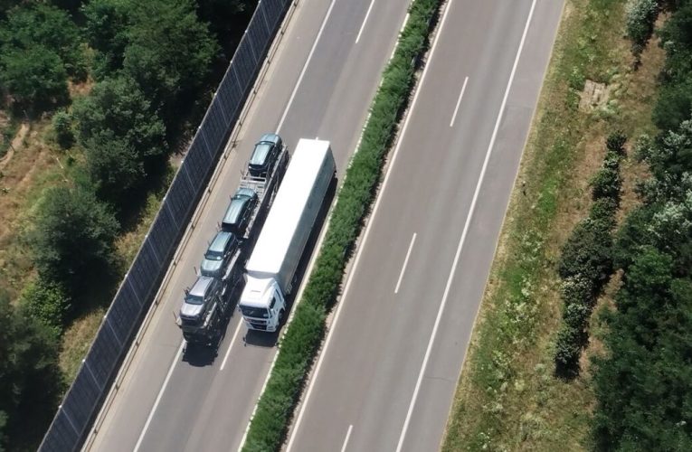 Büntették a kamionosokat az M5-ös autópályán