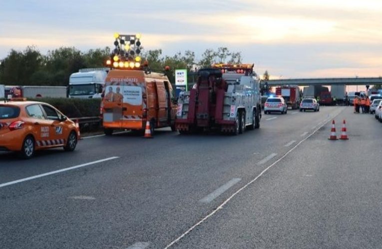 Több jármű karambolozott