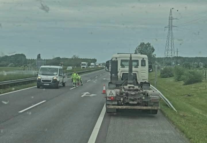 Ma sem egyszerű a közlekedés az M5-ös autópályán