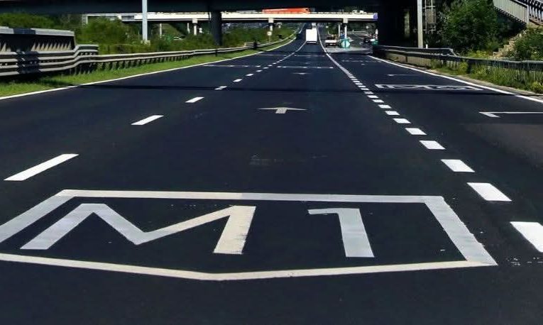 Lezárás az M1-es autópályán