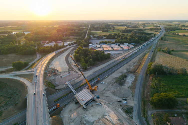 Ezért épül több mint 22 kilométernyi pálya egyetlen csomóponthoz