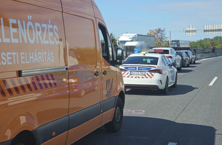 Összeütközött egy nyerges vontató és egy autó