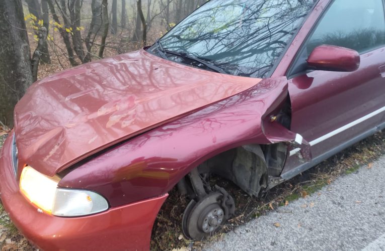 Menet közben esett le egy Audi kereke