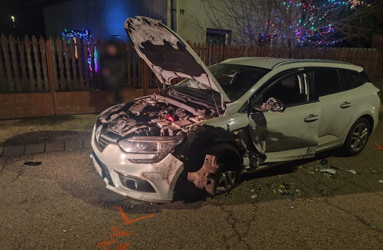 Összeütközött két személygépjármű