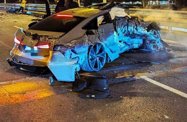 Átrepült a korláton