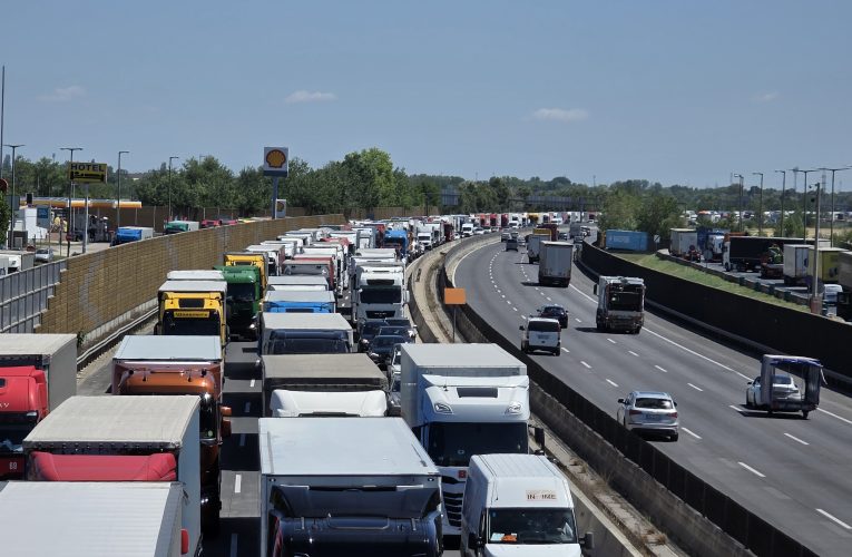14 kilométeres rémálom az M0-son