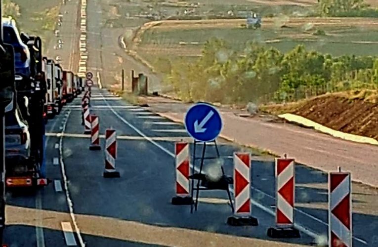 Újabb káosz az M1-esen
