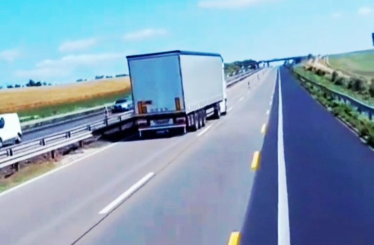 Ittasan „szórakozott” a kamionnal az M1-esen? – VIDEÓ